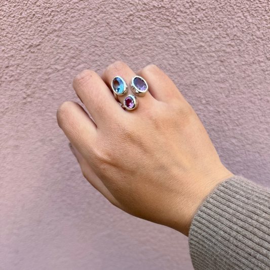 The Larissa Ring
