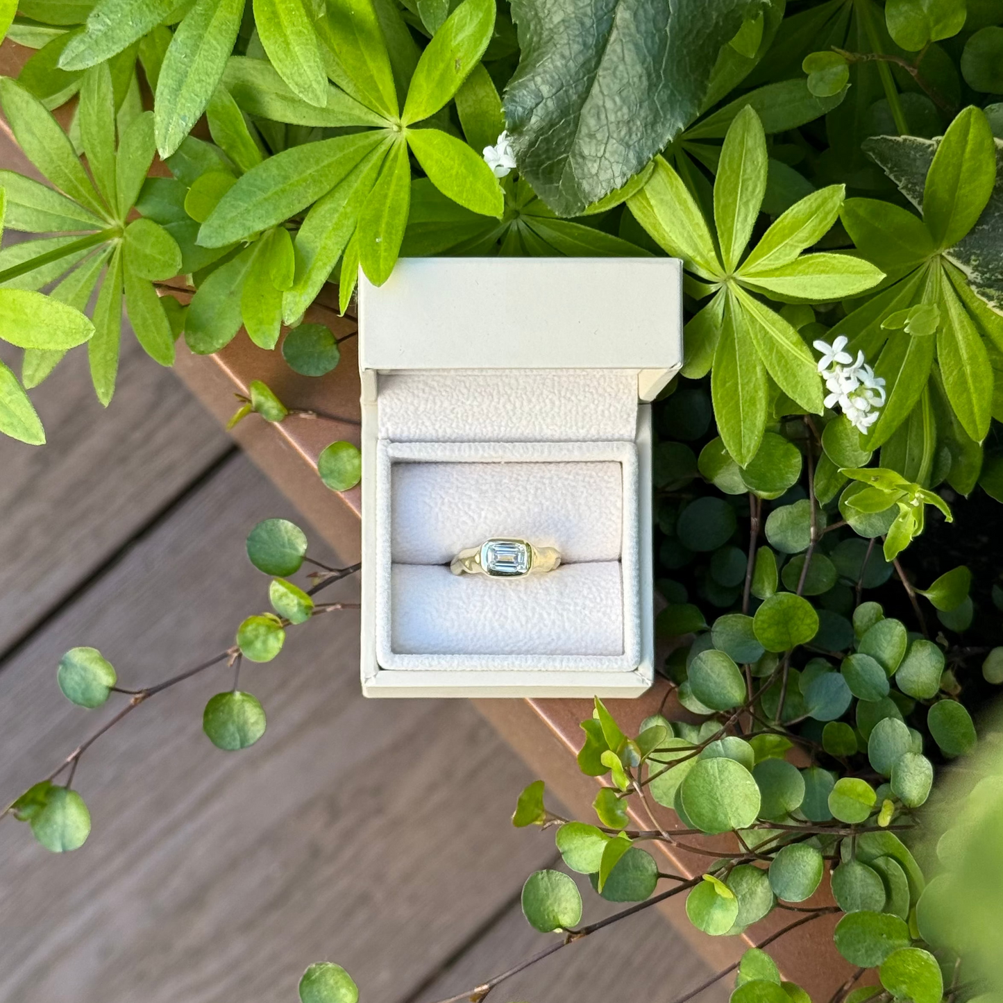 Diamond & 14ct gold