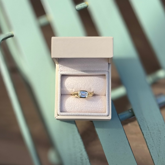 Diamond & 14ct gold