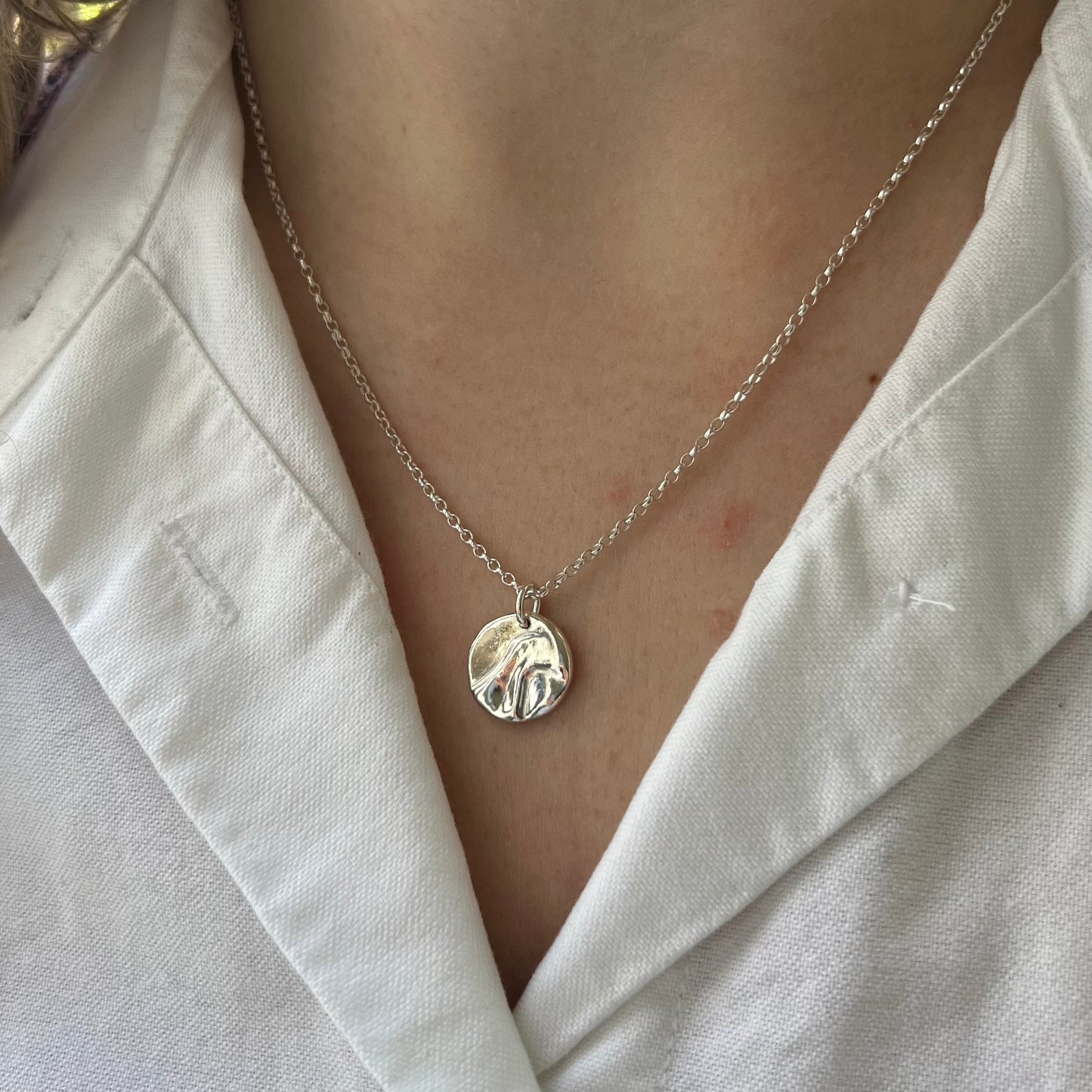 Pebble pendant
