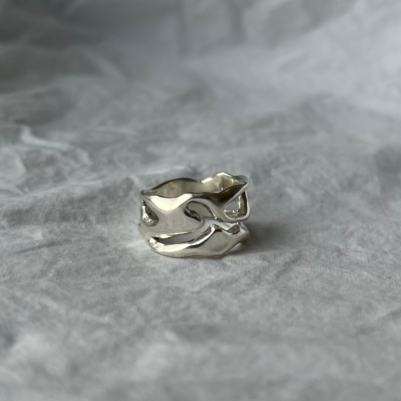 The Mercury Ring