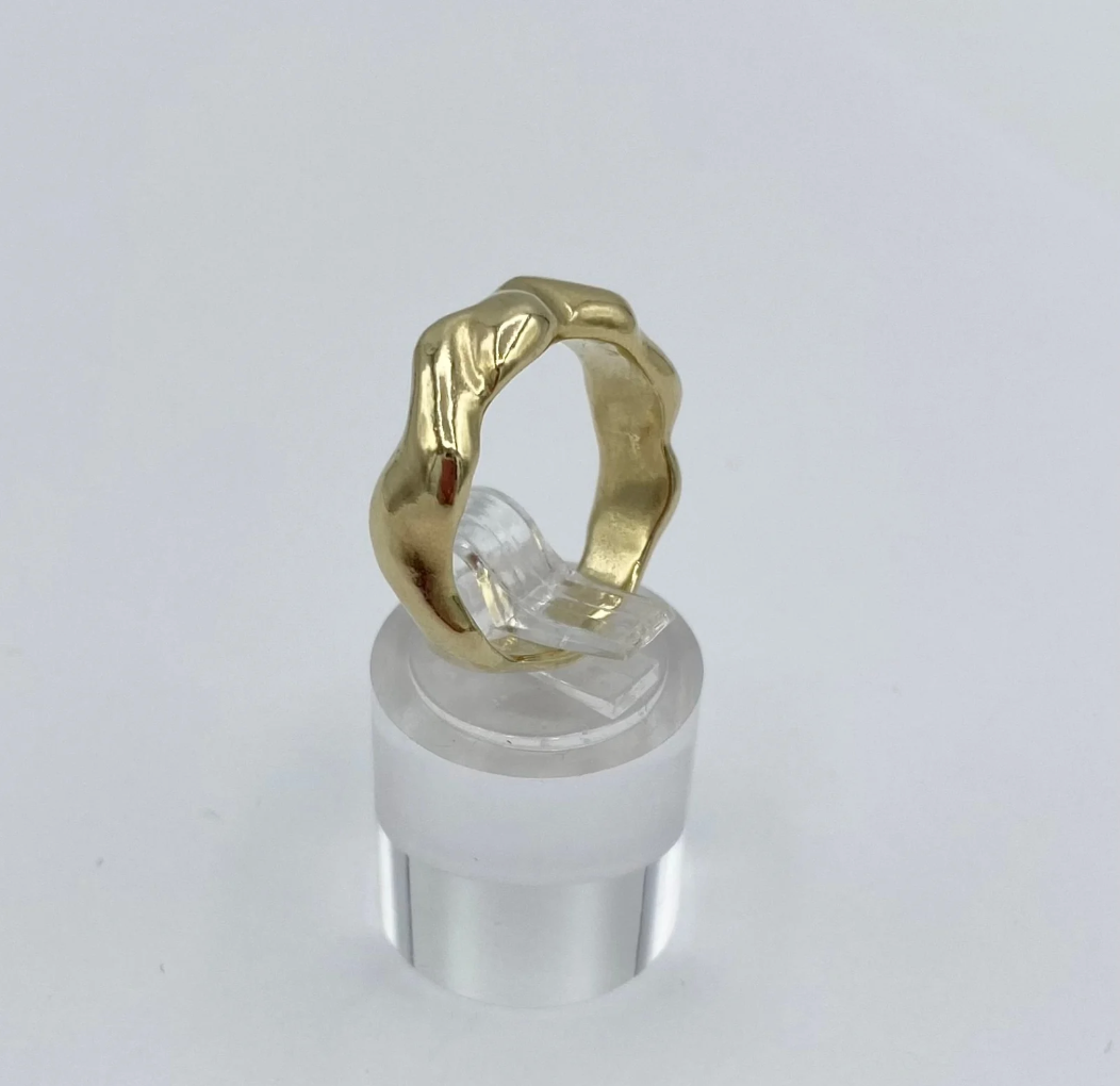 Bubble ring