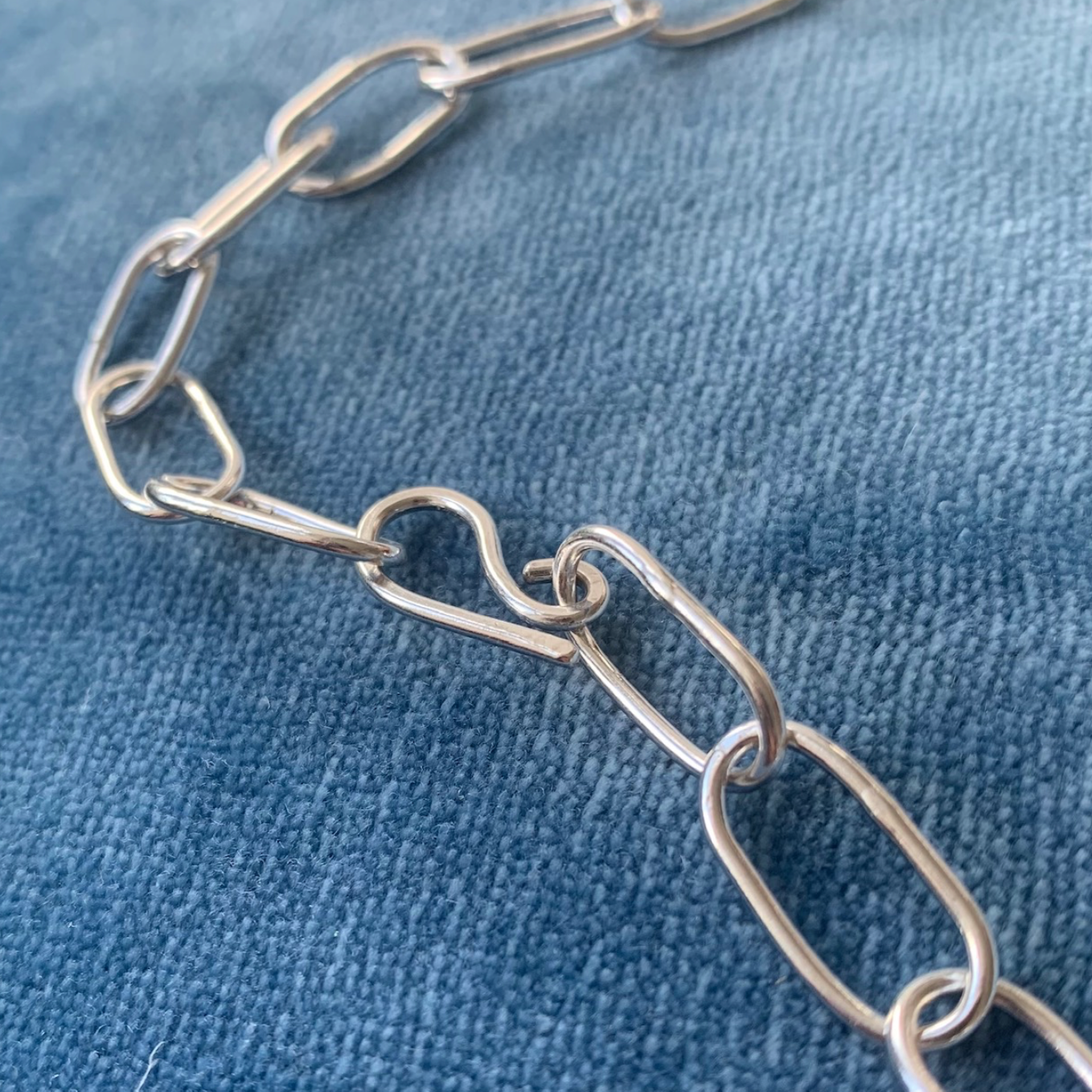 The pastille chain necklace, handmade from sterling silver oval links.